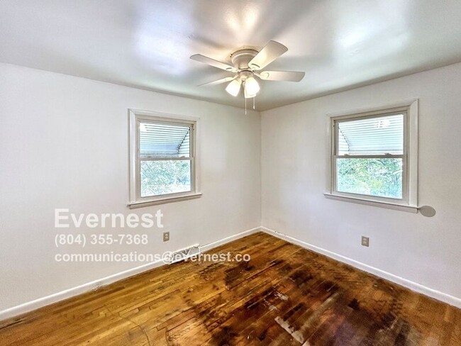 Building Photo - 1804 Trenton St