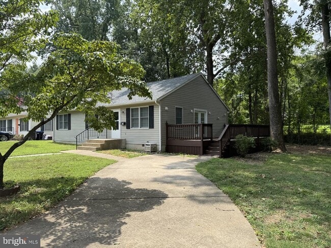 Primary Photo - 3218 Normandy Ave