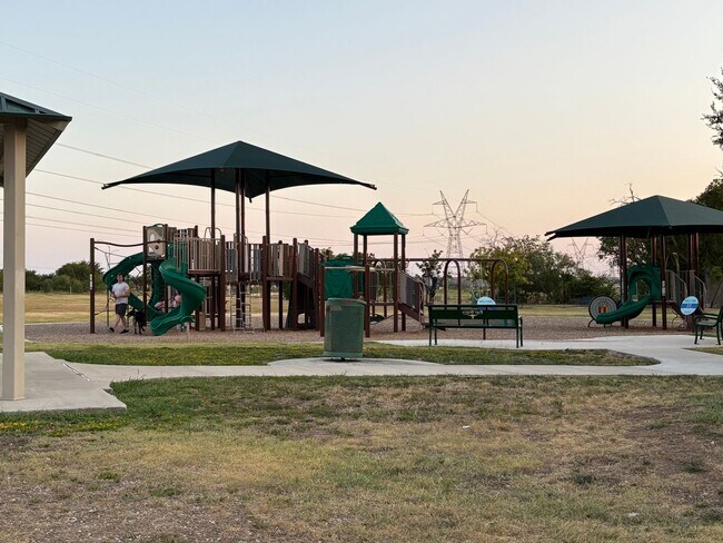 Building Photo - Great 3-2-2 in Lost Creek Ranch NWISD Roan...