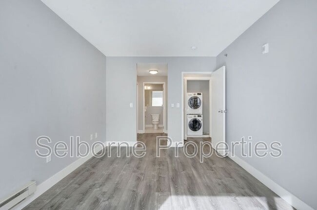 Building Photo - 1401 Jackson St