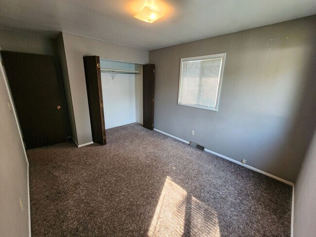 Building Photo - 310Kennedy