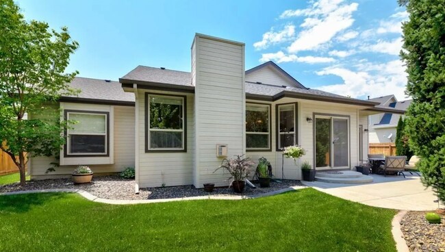 Building Photo - 12604 W Murchison St