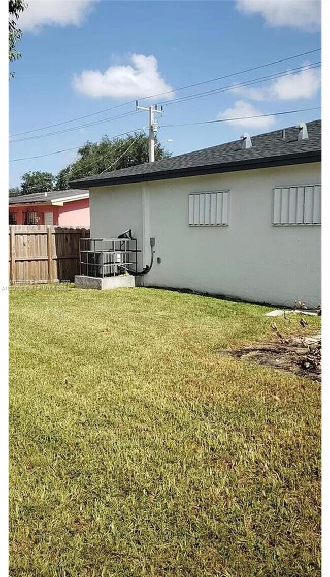 Building Photo - 2285 NW 91st St