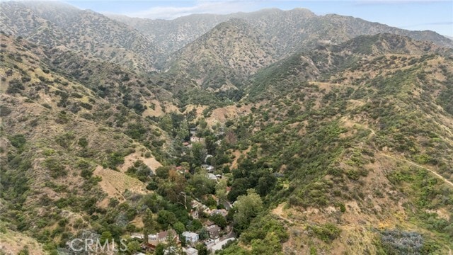 Building Photo - 721 Country Club Dr