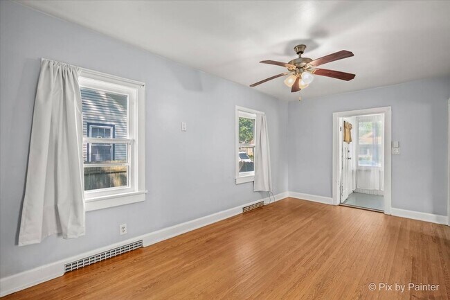 Building Photo - 645 Slade Ave