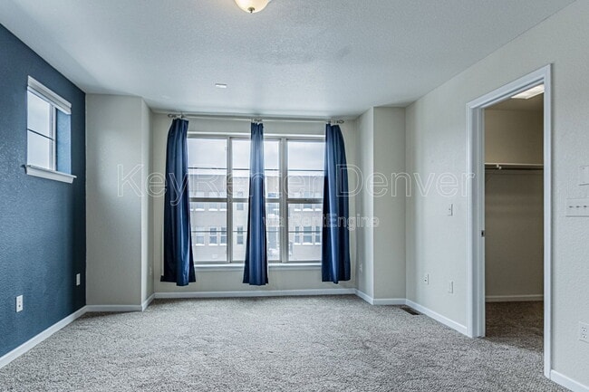 Building Photo - 492 S Saulsbury St