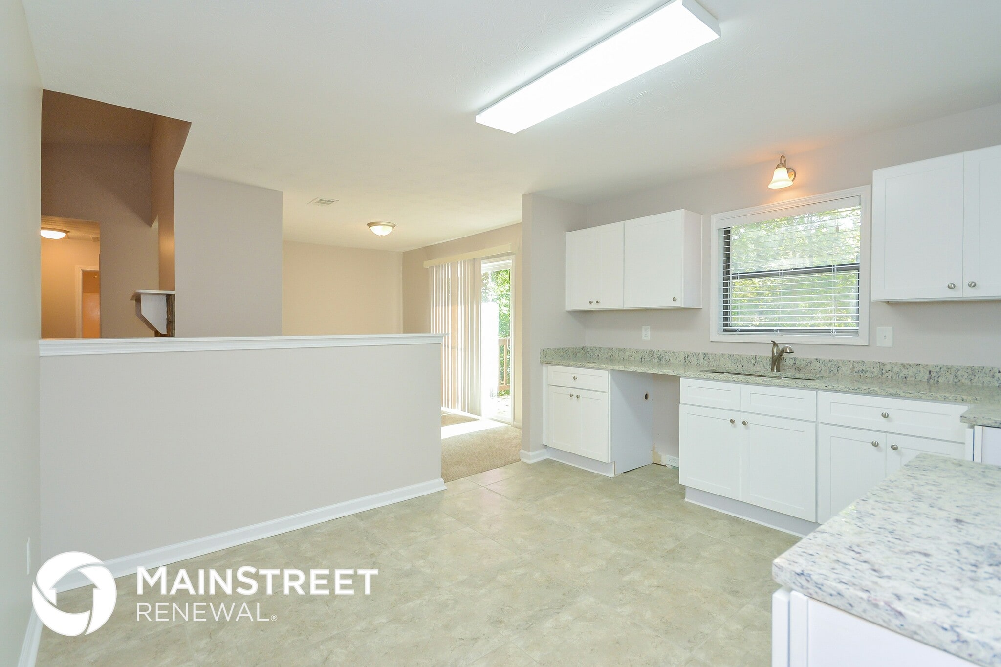 Building Photo - 1235 Woodland Ct SE
