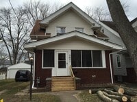 Building Photo - 3621 Willys Pkwy