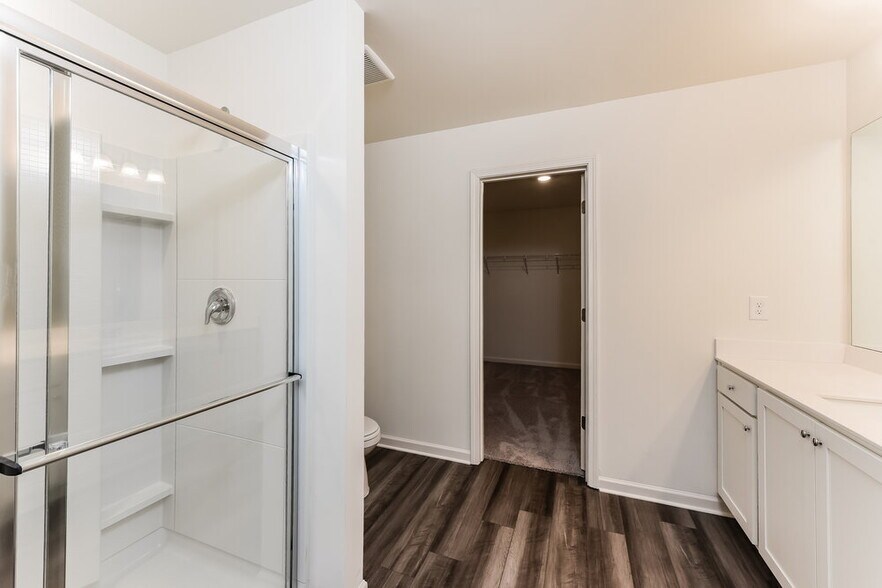 Building Photo - 412 Knightsbridge Ln