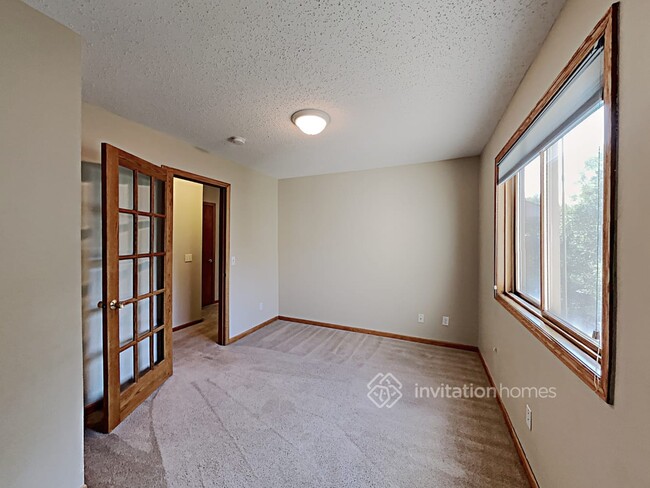 Building Photo - 23541 Birch Cir