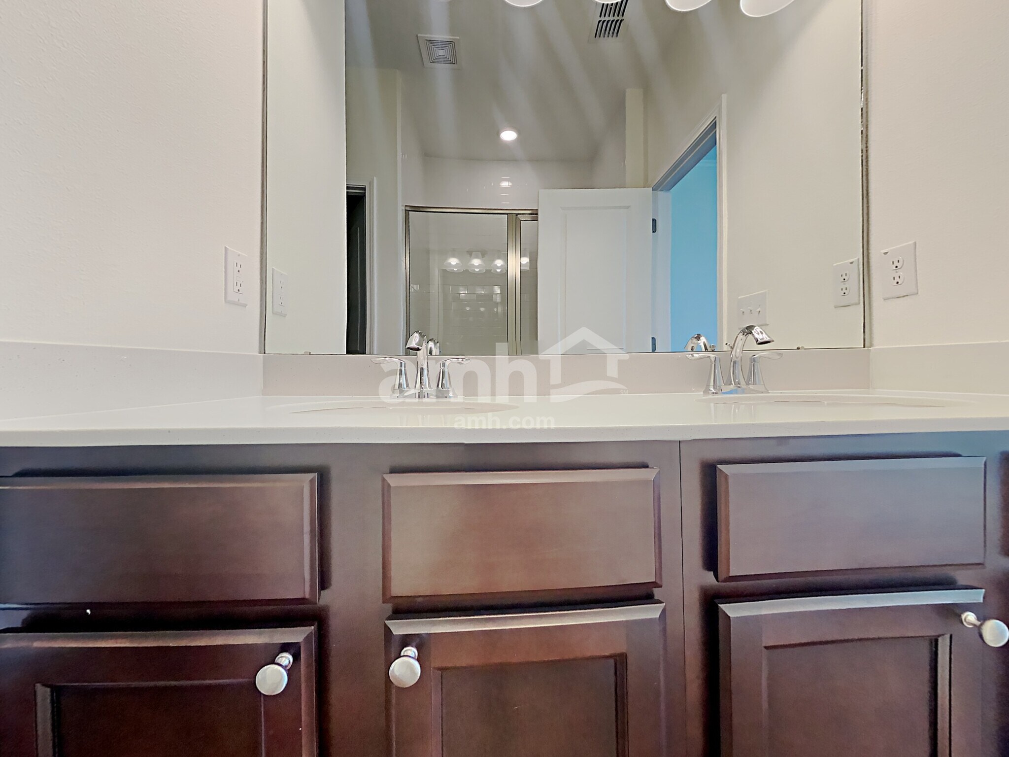 Building Photo - 20364 Calla Lily Dr