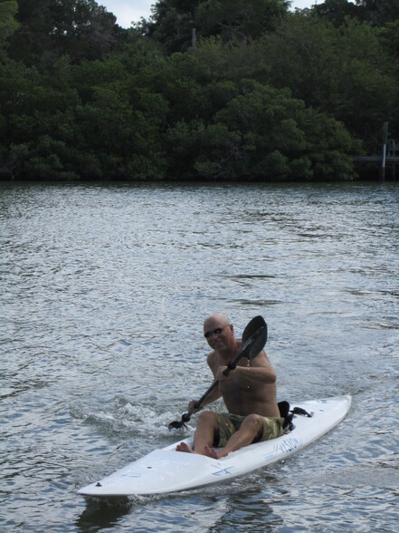 Paddle out to Sarasota Bay - 850 S Tamiami Trl