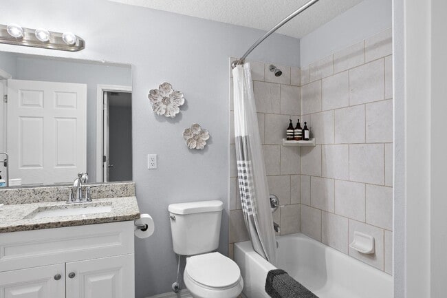 Building Photo - 37770 Kelly B Ct