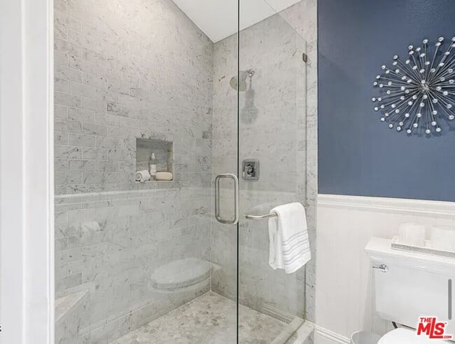 Building Photo - 17213 Palisades Cir