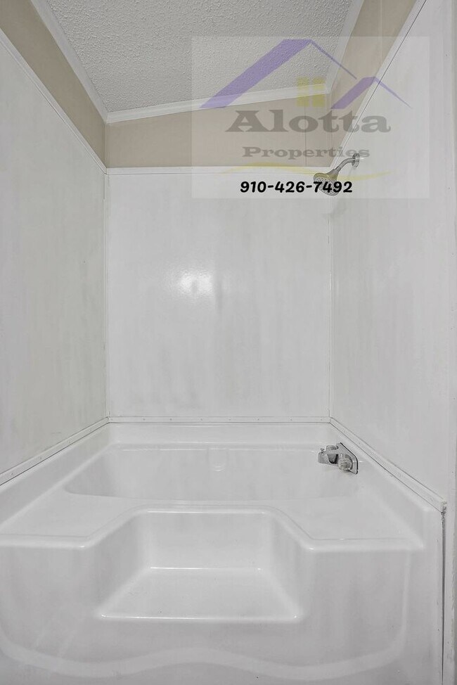 Building Photo - 2407 O'Hara Dr