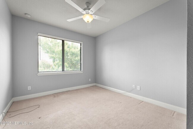 Building Photo - 13519 Isla Vista Dr