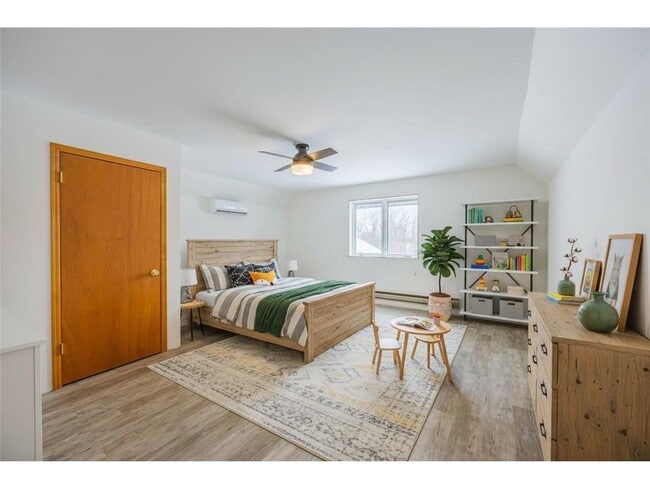 Building Photo - 23865 County Rd 10