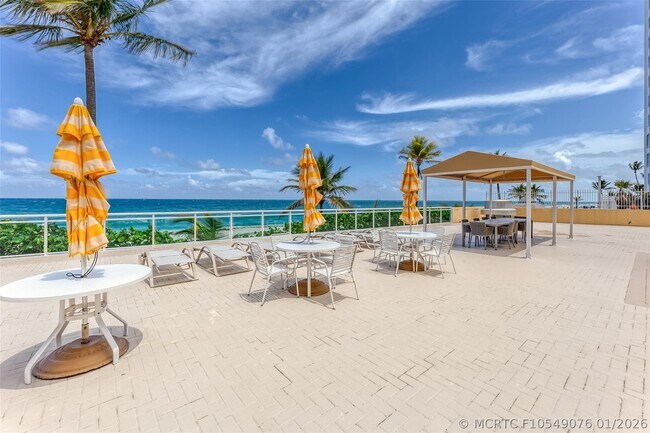 Building Photo - 3900 Galt Ocean Dr
