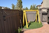 Building Photo - Spacious Home In Mountain House