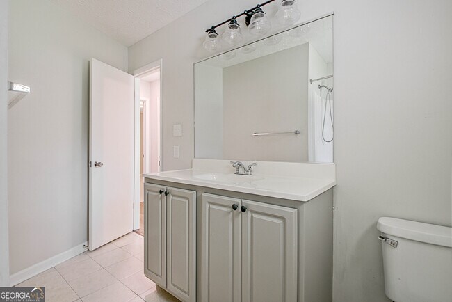 Building Photo - 413 Deergrass Trail