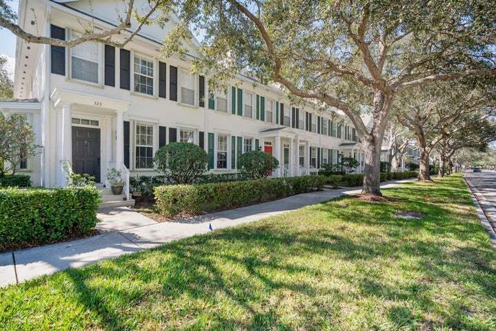 Building Photo - 329 Legare Ct