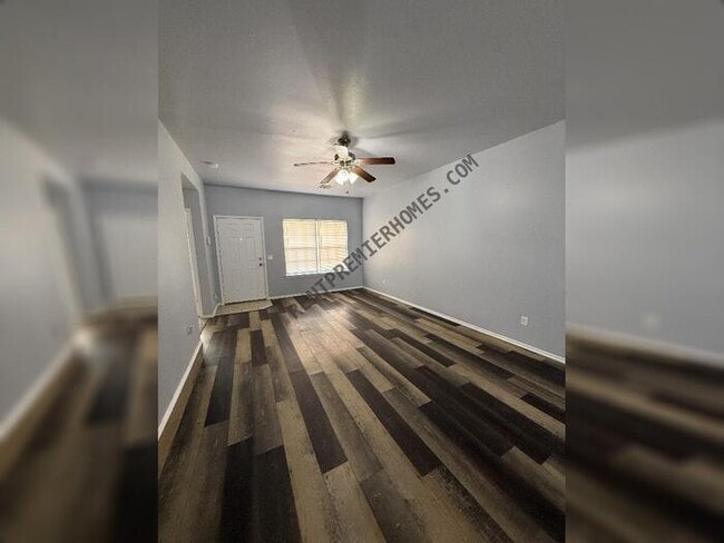 Building Photo - 5004 Hunter Blvd