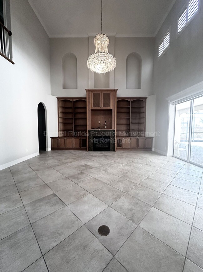 Building Photo - 5027 Keeneland Cir