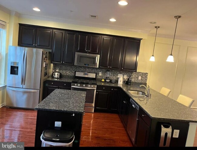 Building Photo - 8302 Black Harrier Ln