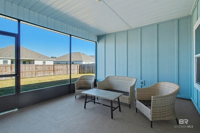 Building Photo - 3893 Mercury Cir