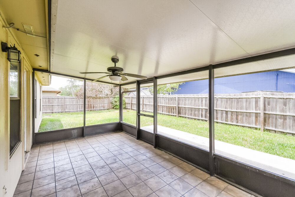 Building Photo - 10831 Losco Jct Dr