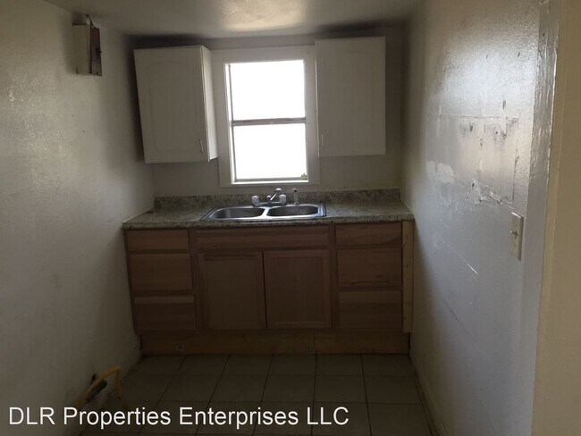 Building Photo - 1 br, 1 bath House - 2020 N. Atlanta Pl.