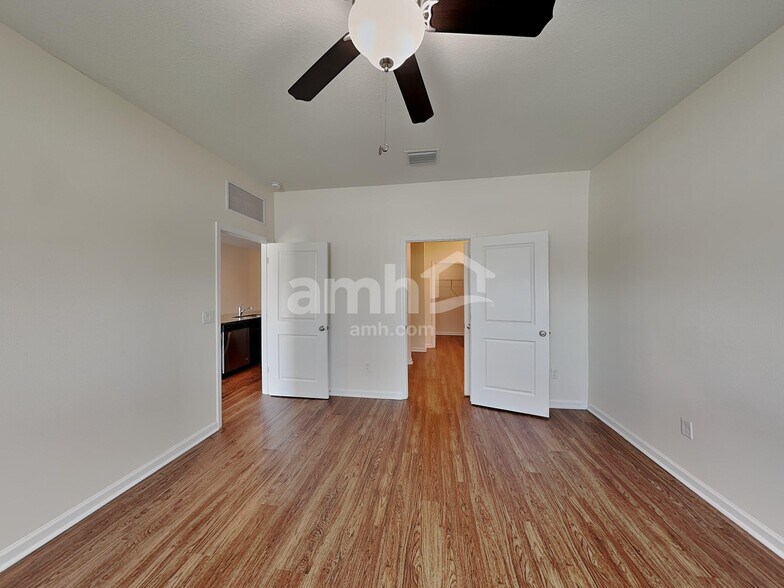 Building Photo - 8714 Layalie Way