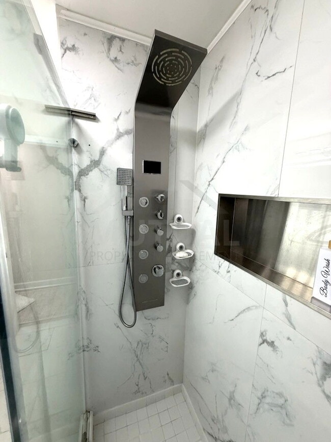 Building Photo - 23838 Barfield St