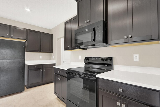 Building Photo - 15693 SW Twilight St