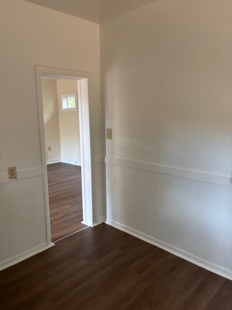 Building Photo - One Bedroom Cottage