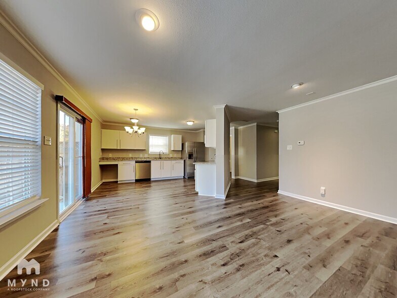 Building Photo - 6141 Salamander Run Ln