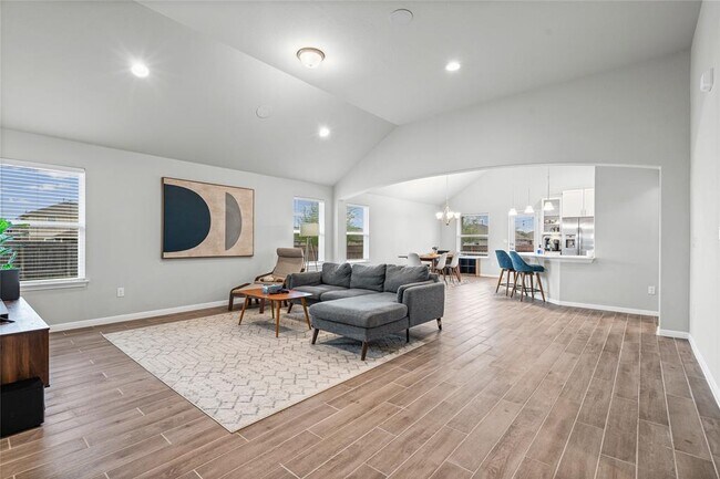 Building Photo - 10218 Ansel Dr