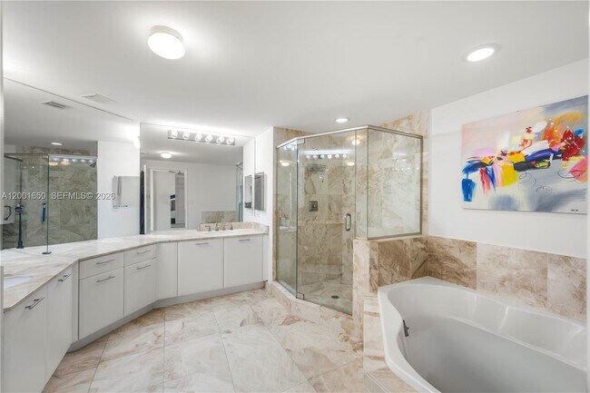 Building Photo - 510 NW 84th Ave