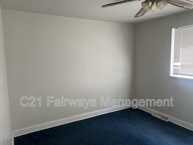 Building Photo - 1222 Broadway Ave