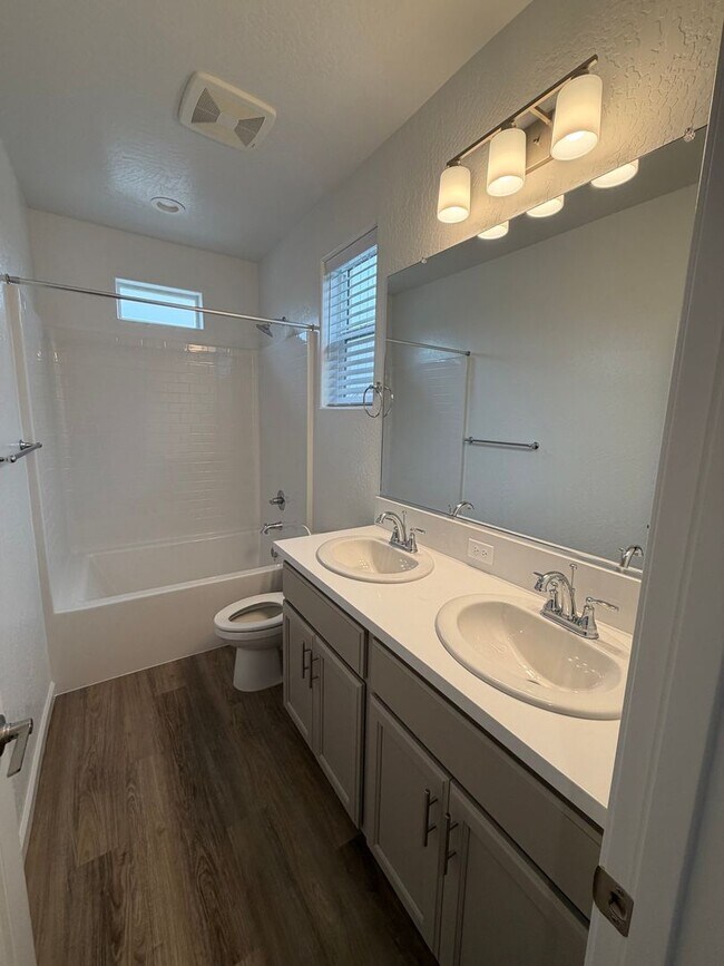 Building Photo - Spacious Brand New 4-Bedroom, 3-Bathroom Home with Solar & Low-Maintenance Yard