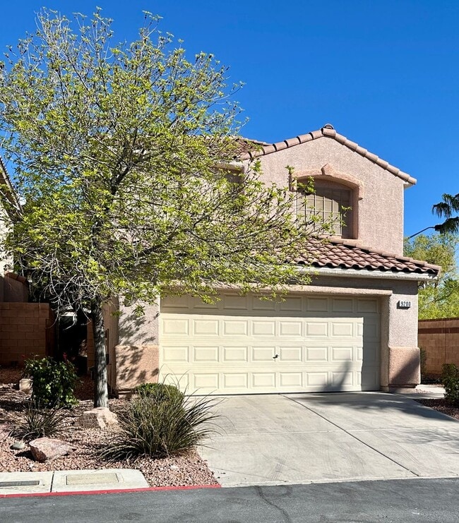 Building Photo - Centennial Heights