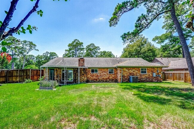 Building Photo - 1202 Shadeland Dr