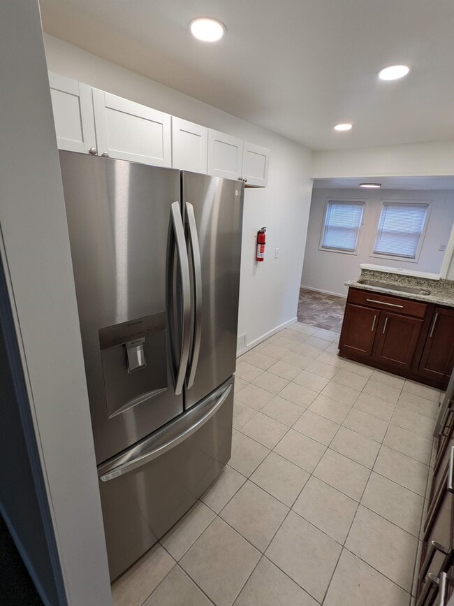 Building Photo - 4995 Jackson St