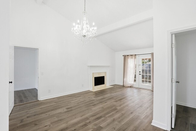 Building Photo - Ranch Style Home in Southside Savannah