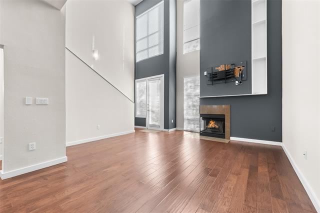 Building Photo - 6927 Sumner St