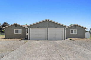 Building Photo - 3213 S Gillis Ct