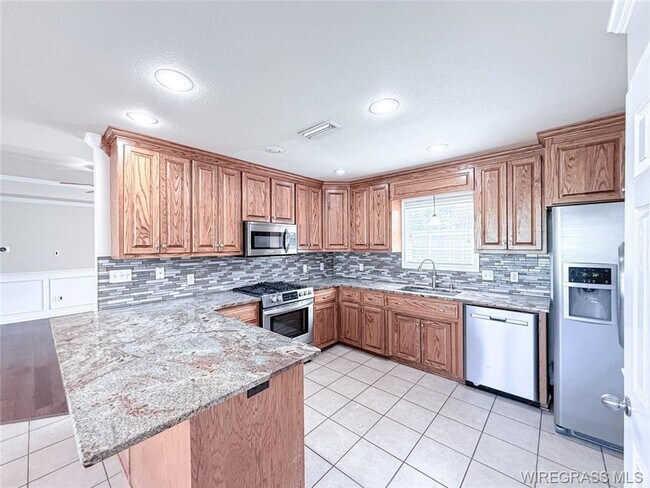 Building Photo - 501 Homestead Way