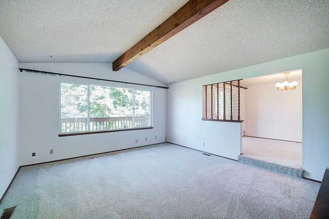Building Photo - 5bd/3ba Edmonds House