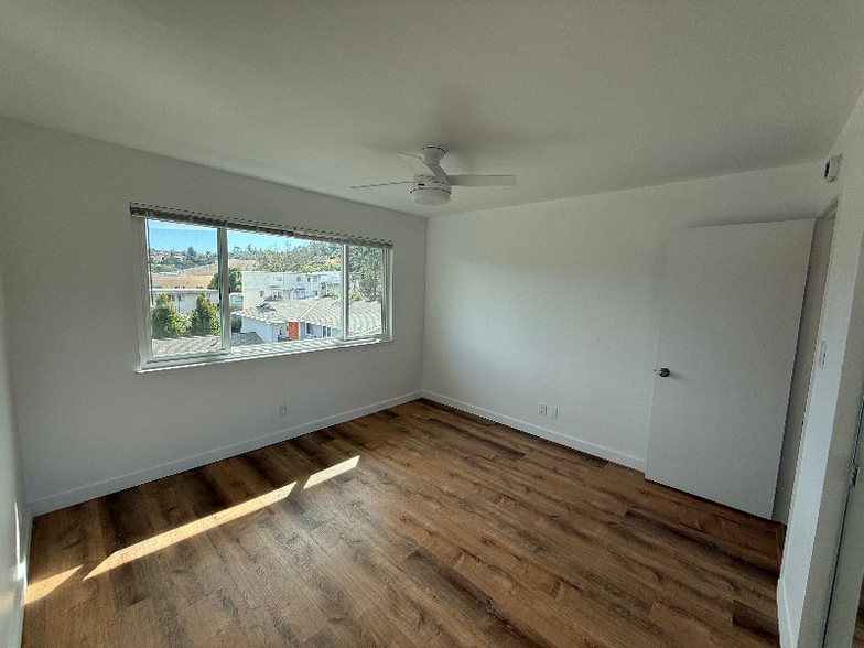 Building Photo - 1205 Geraldine Way