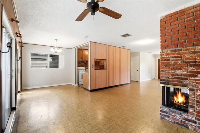 Building Photo - 1622 Arbor Park Dr